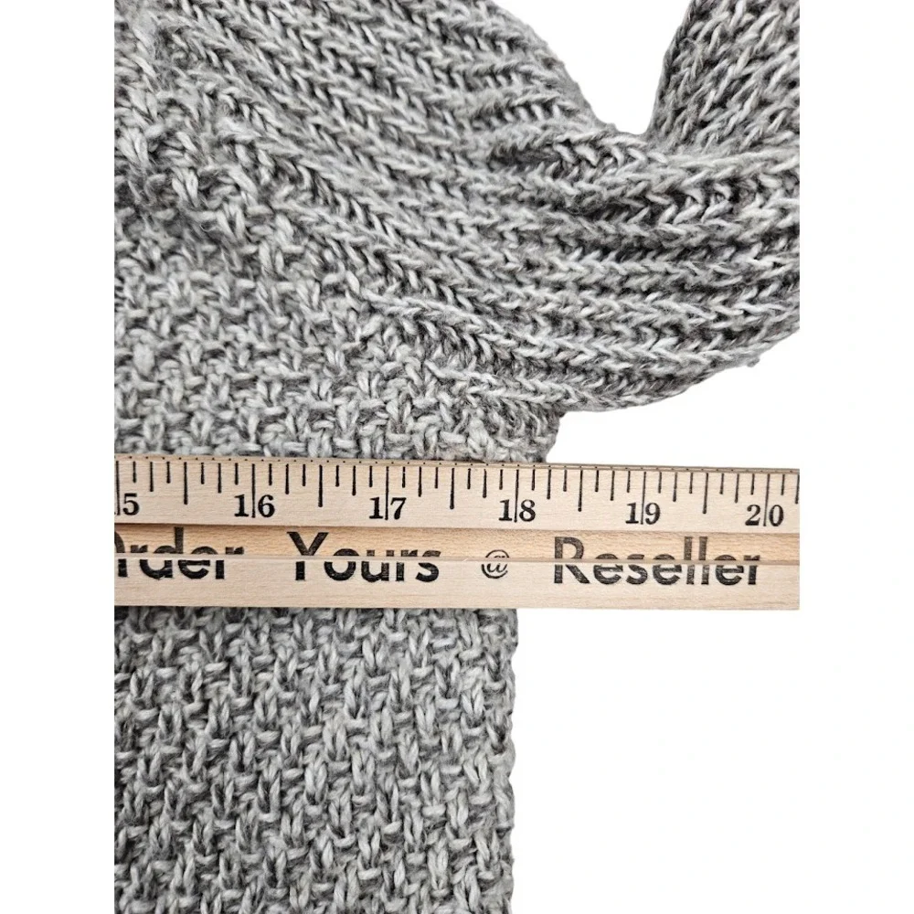 Abercrombie & Fitch Sweater Womens Size XS‎ Gray Knit Preppy Cottagecore Hoodie